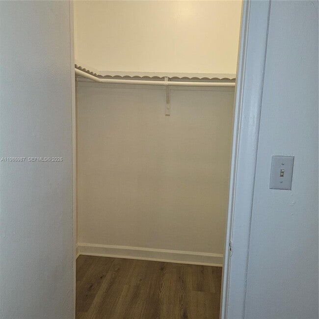 Building Photo - 27 SW 8th Ct