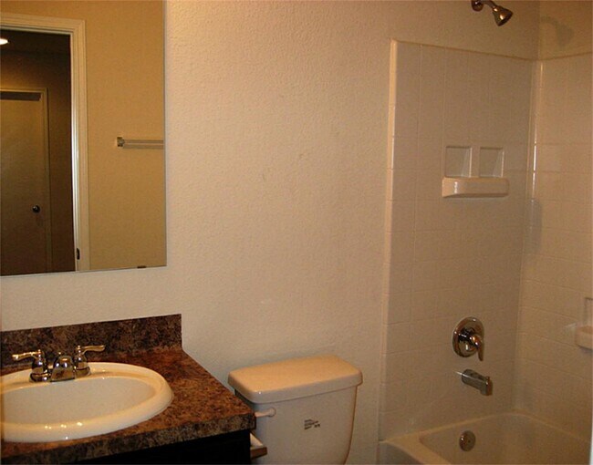 Building Photo - 21303 Beacon Springs Lane