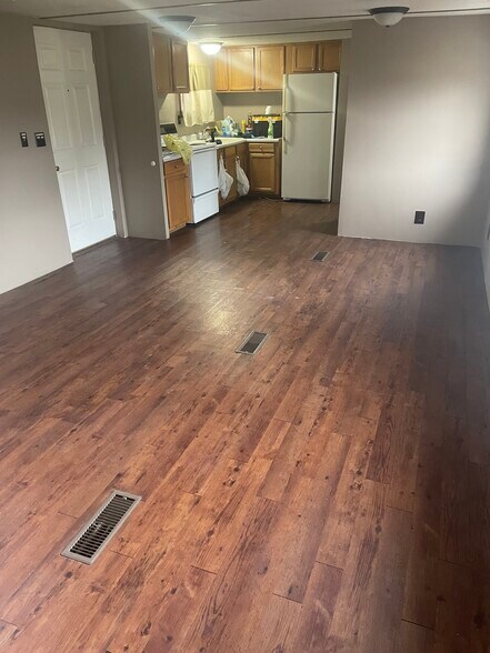 Kitchen - 4120 Roy St