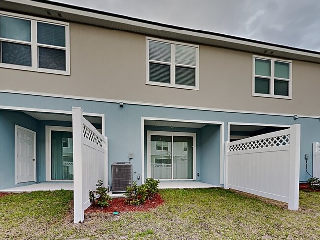 Building Photo - 519 Big Tree Wy