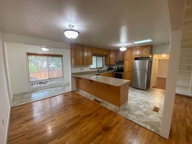 Building Photo - 340 Bishop Ave