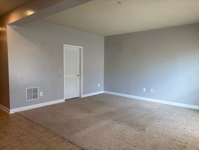 Building Photo - 8302 Gibbs Way