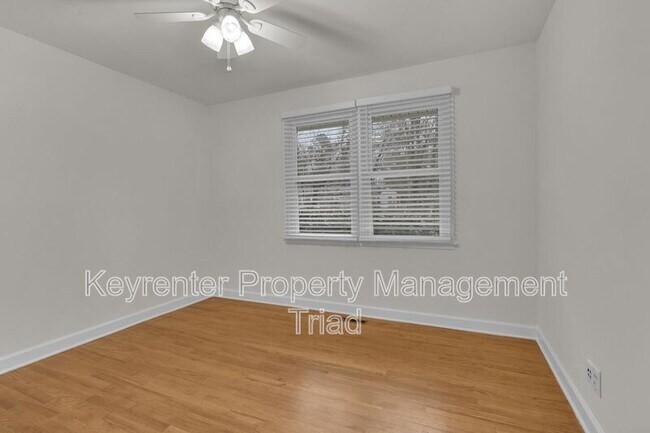 Building Photo - 1501 Quail Dr