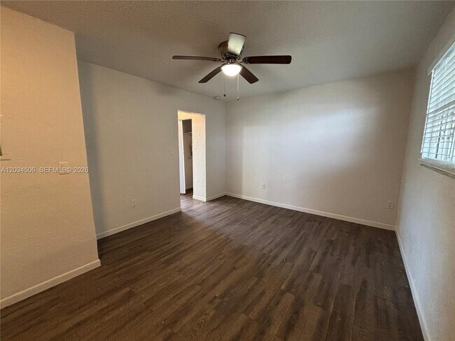 Building Photo - 14120 NW 24th Ct