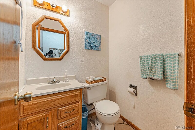 Building Photo - 808 N 24th St