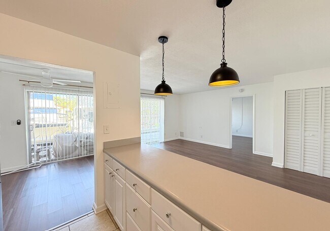 Building Photo - 77 Hendricks Isle