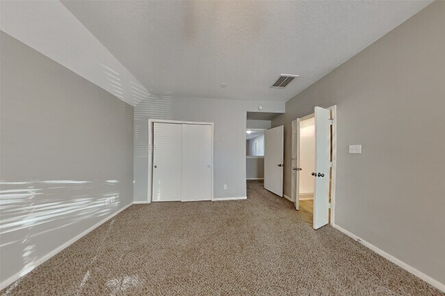 Building Photo - 5006 Natchez Ridge Ct