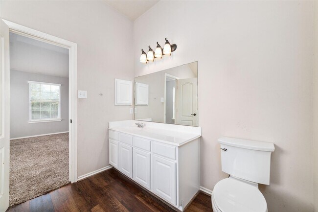 Building Photo - 9823 Lynette Falls Dr