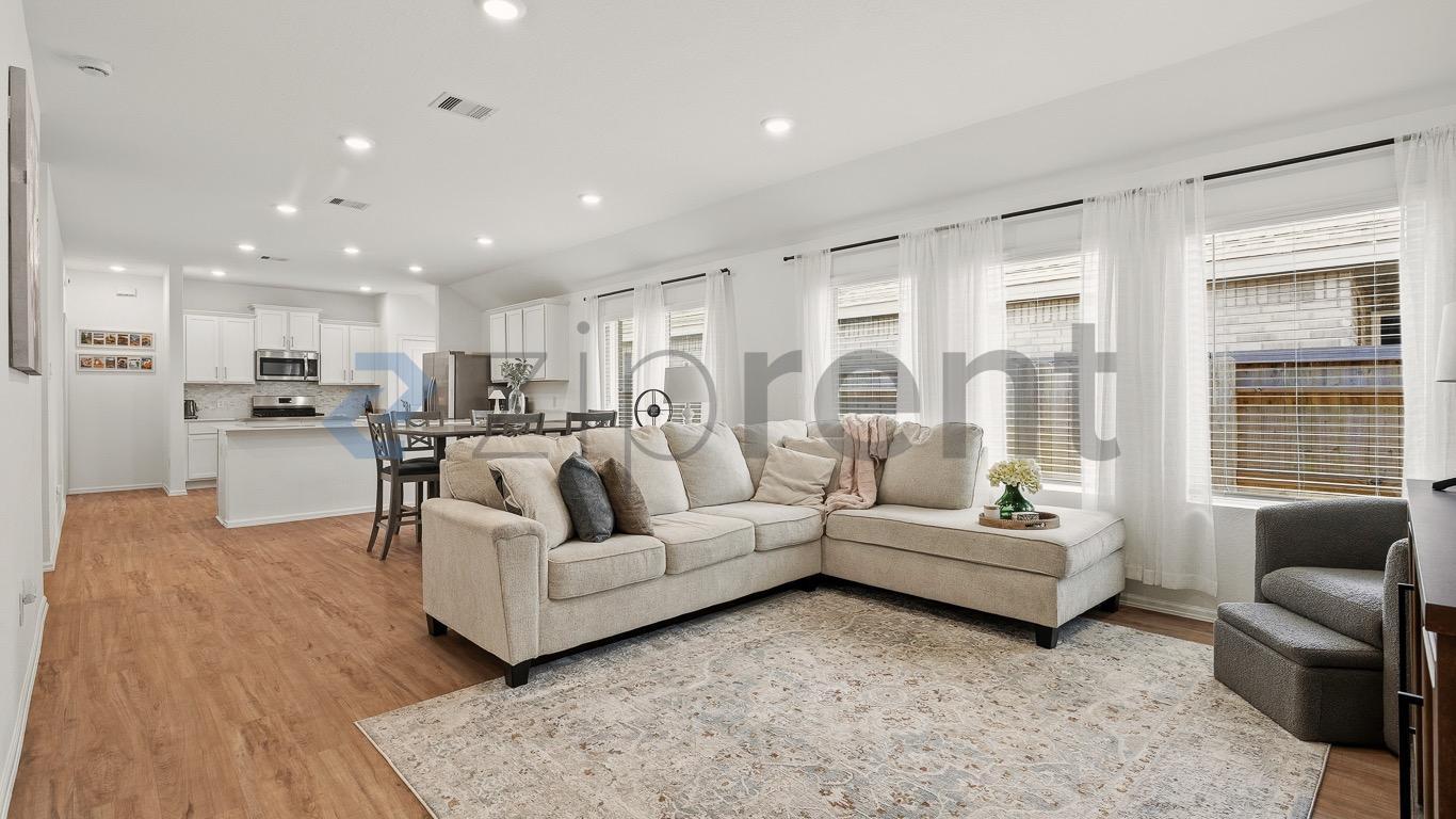 Building Photo - 20934 Cropani Shadow Dr