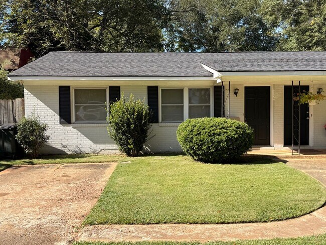 Primary Photo - Ham Duplex - 4th Ave Duplex