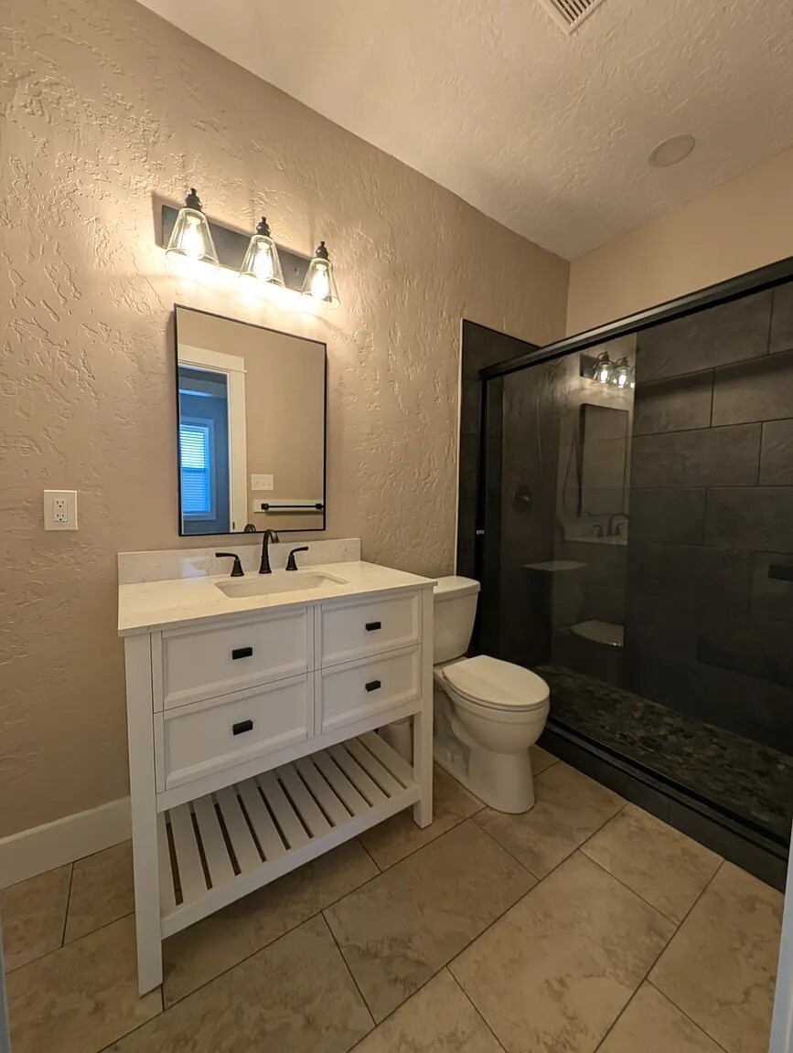 Bathroom - 316 W Cypress St