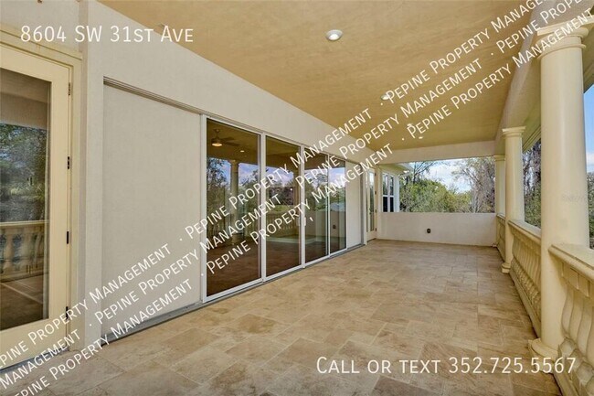 Building Photo - 8604 SW 31st Ave