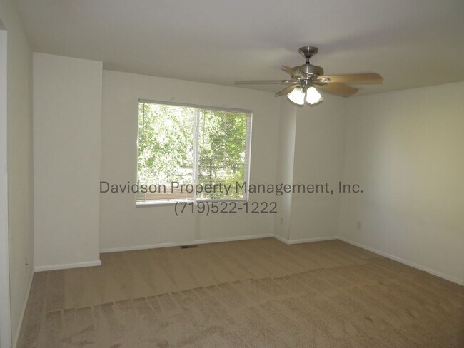 Building Photo - Beautiful 3-Bedroom House in Eastern Color...