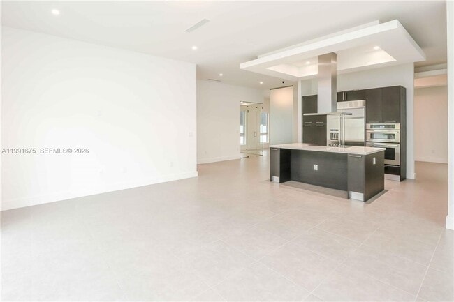 Building Photo - 8250 NW 33rd Terrace