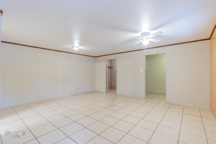 Building Photo - 104 College Dr
