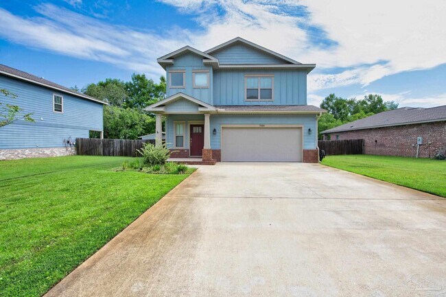 Building Photo - 7354 hiawatha Ln