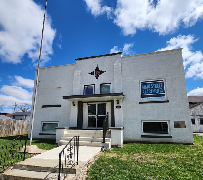 Building Photo - Modern 1-bedroom retreat / Walk to Downtown