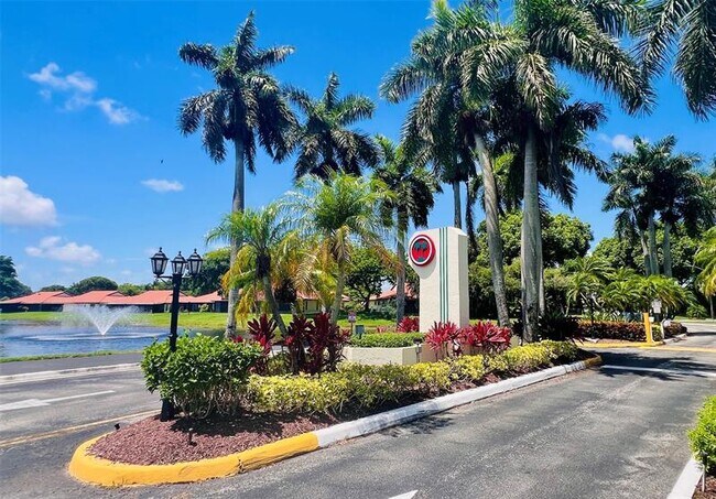 Building Photo - 10952 Roebelini Palm Ct