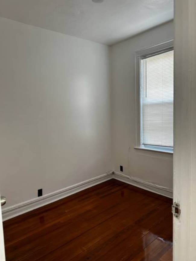 1465 Oakley St 1465 Oakley St Bronx NY 10469 Apartment Finder