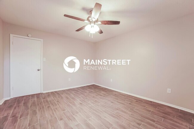 Building Photo - 3 Bedroom Pet-Friendly Home in Horn Lake, MS with Main Street Renewal