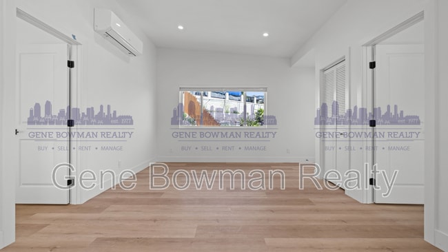 Building Photo - 2411 Fleetwood St