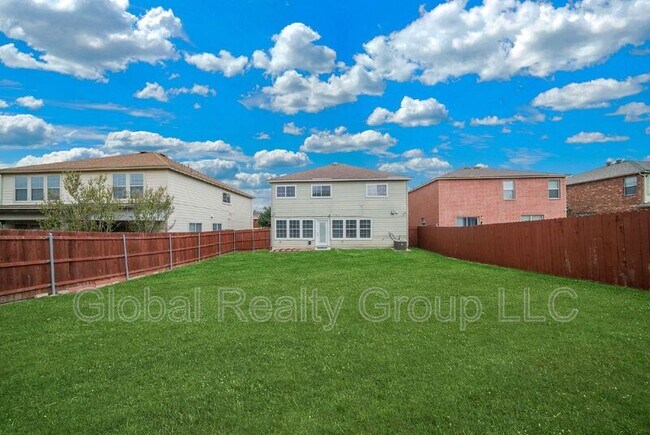 Building Photo - 5107 Meridian Farm