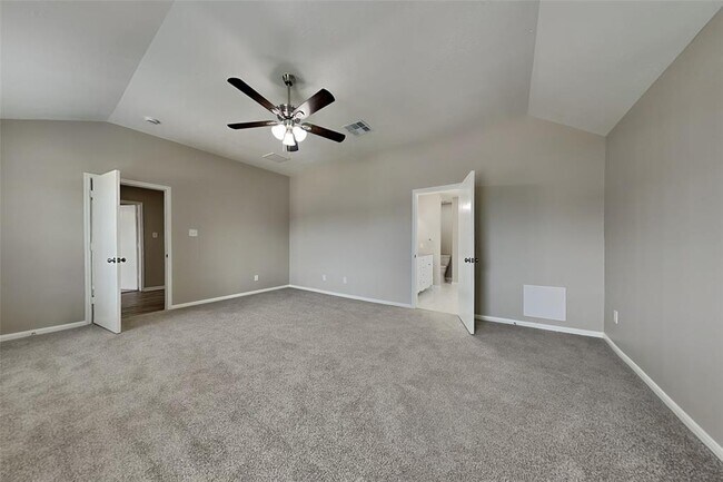 Building Photo - 2506 Buckminster Dr