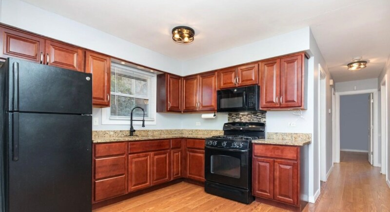 Building Photo - 544 Garfield Ave