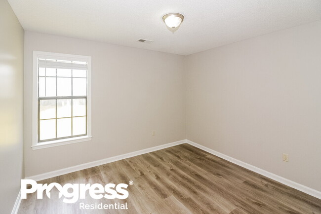 Building Photo - 4141 Meadow Field Ln
