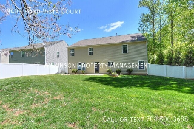 Building Photo - 9409 Pond Vista Court