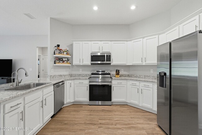 Building Photo - 94 Sorrel St