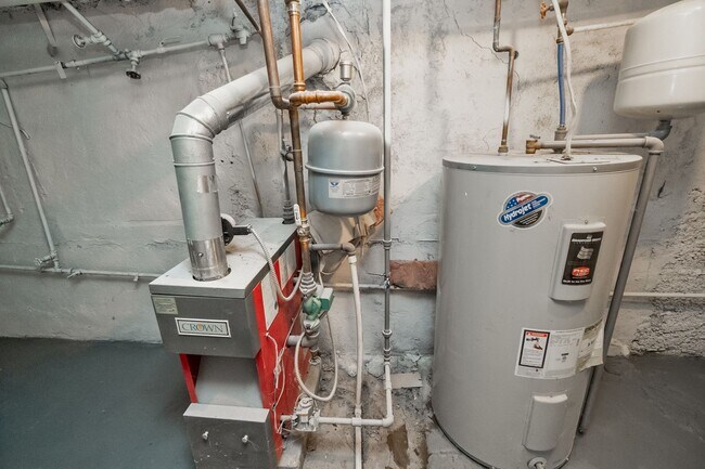 Building Photo - Move-In Ready 3BR Home in Central Allentown