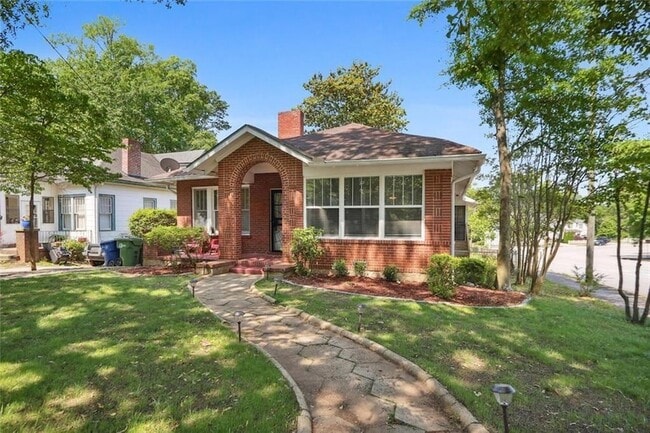Building Photo - 203 Winter Ave