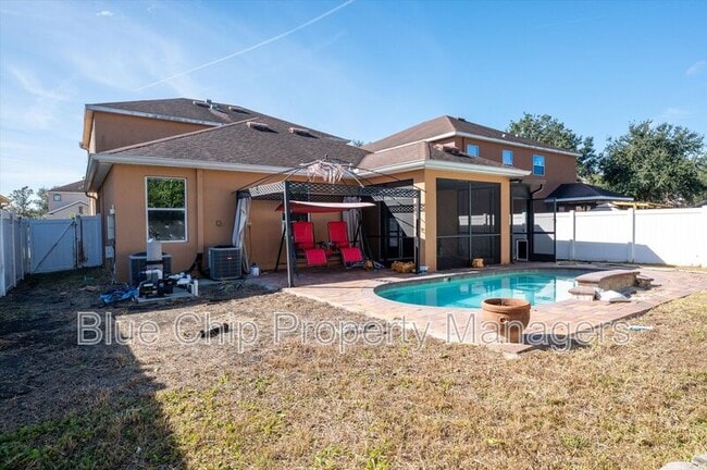 Building Photo - 20204 Autumn Fern Ave