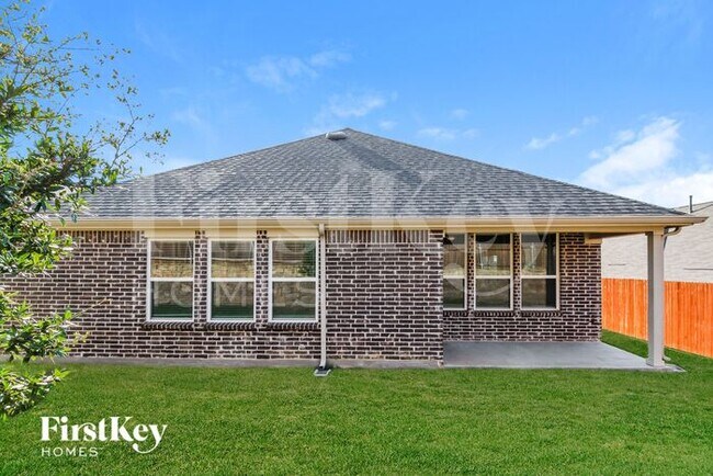 Building Photo - 6701 Cedarhurst Ct