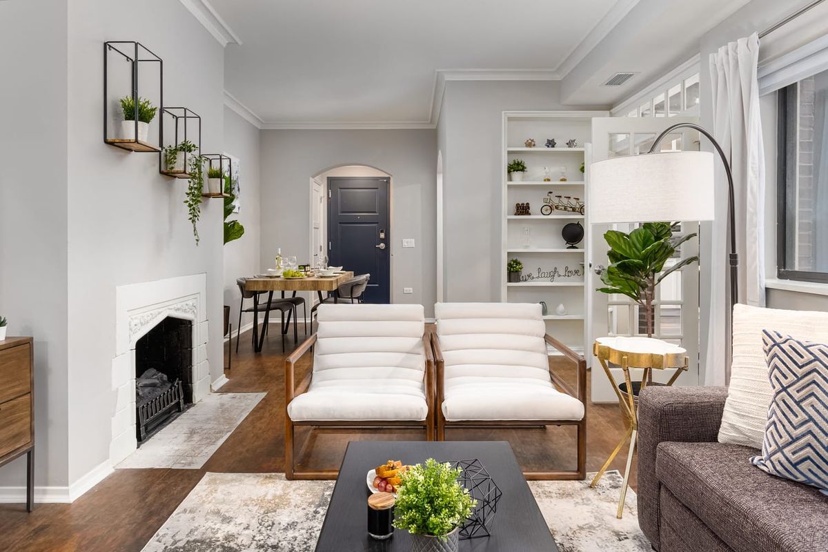 Building Photo - 2231 E 67th St