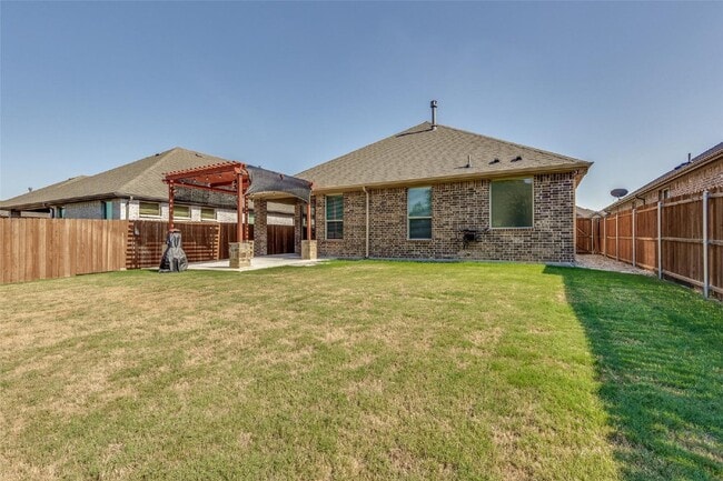 Building Photo - Now Available! 4-Bedroom Home with Granite Countertops & Cozy Fireplace in Aledo ISD