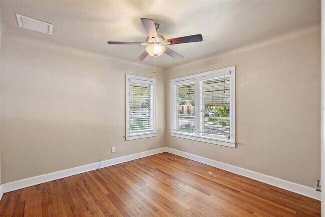 Building Photo - 769 Kirkwood Terrace N