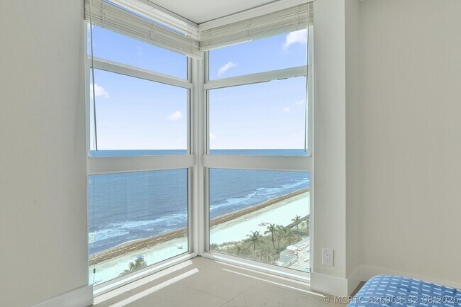 Building Photo - 1360 S Ocean Blvd