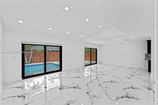 Building Photo - 730 SW 95 Terrace