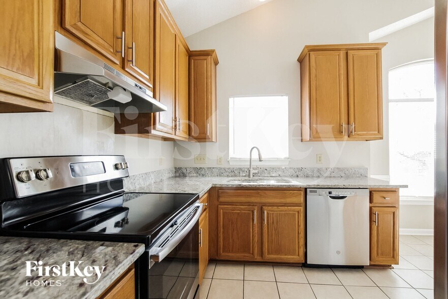 Building Photo - 3105 Denhem Ct
