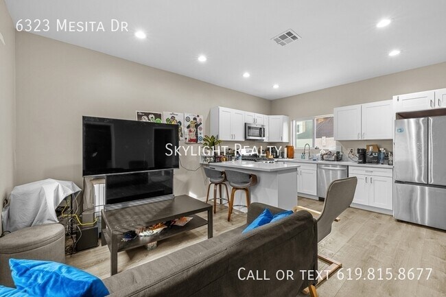 Building Photo - 6323 Mesita Dr