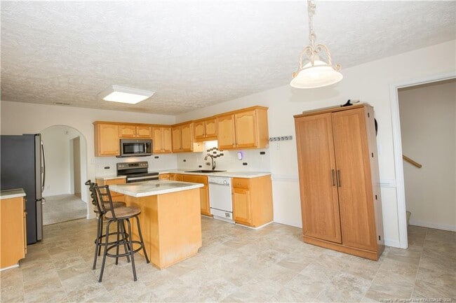 Building Photo - 106 Harvest Ln