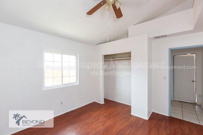 Building Photo - 904 Harbison Pl