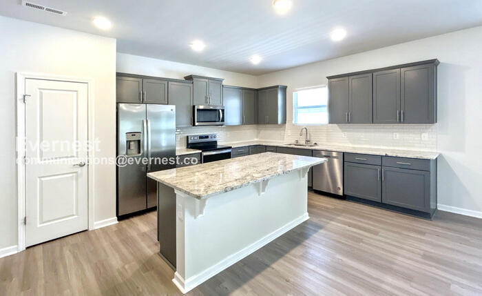 Building Photo - 2837 Campanella Dr