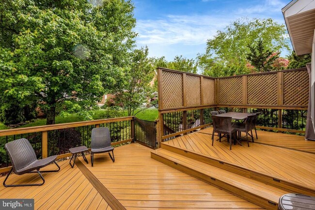 Building Photo - 12405 Willow Falls Dr