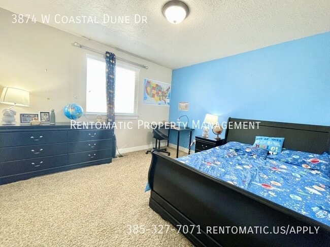 Building Photo - 3874 Coastal Dune Dr