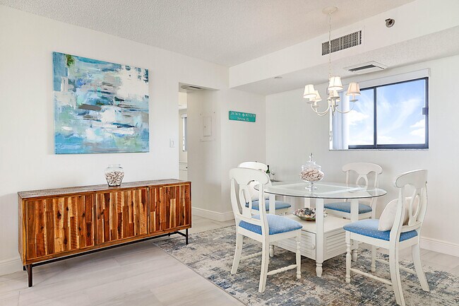 Building Photo - 100 Ocean Trail Way