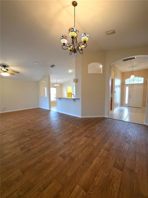 Building Photo - 5465 High Pasture Way