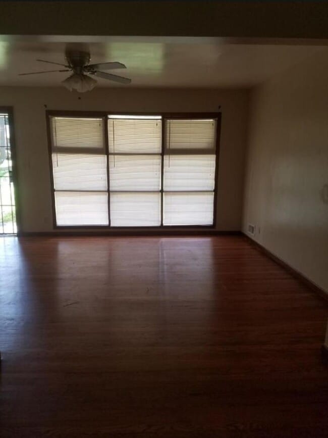 Building Photo - 1969 Mark Trail